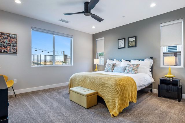 1243 Wildflower Drive, Madera, CA 93636