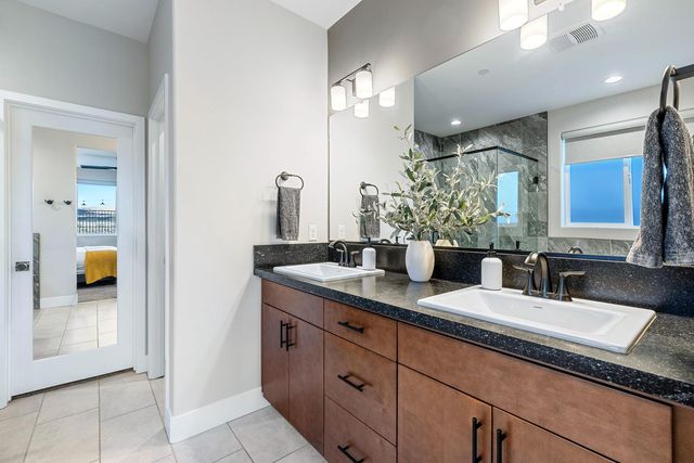 1243 Wildflower Drive, Madera, CA 93636