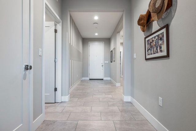 1243 Wildflower Drive, Madera, CA 93636
