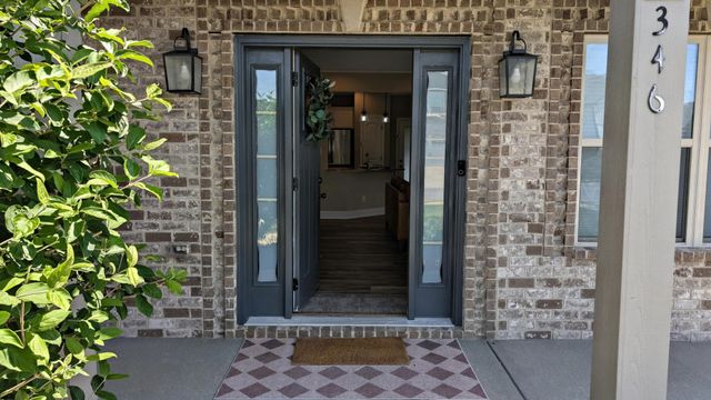 346 Rye DR, Clarksville, TN 37043