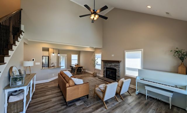 346 Rye DR, Clarksville, TN 37043