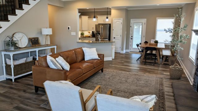 346 Rye DR, Clarksville, TN 37043