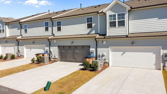 726 Silo Park Drive, Wake Forest, NC 27587