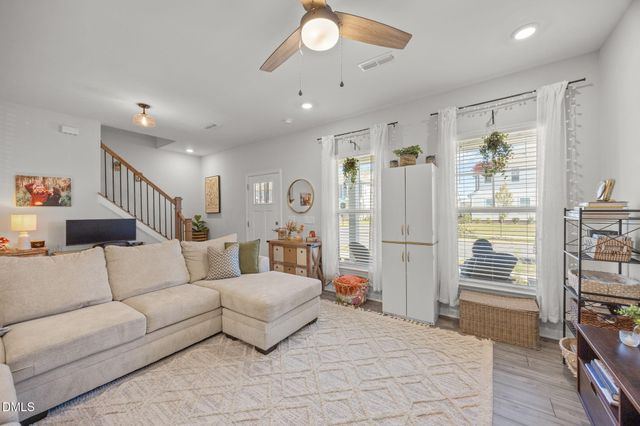 726 Silo Park Drive, Wake Forest, NC 27587