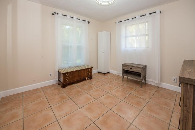 10355 154th Road N, Jupiter, FL 33478