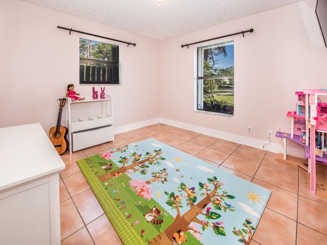 10355 154th Road N, Jupiter, FL 33478
