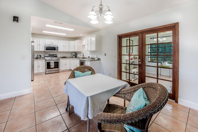 10355 154th Road N, Jupiter, FL 33478