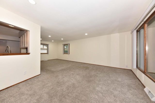 9030 W Helena COURT, Milwaukee, WI 53224
