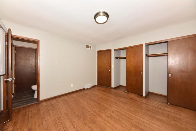 9030 W Helena COURT, Milwaukee, WI 53224