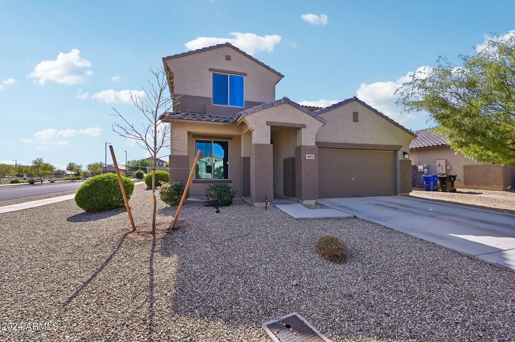 18151 W Carlota Lane, Surprise, AZ 85387 — photo 2