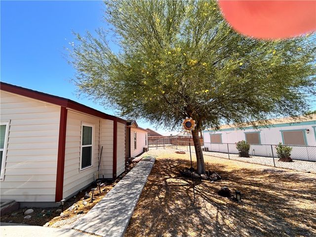 4818 S Baronsgate Way, Fort Mohave, AZ 86426