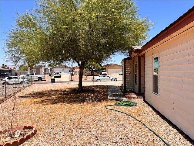 4818 S Baronsgate Way, Fort Mohave, AZ 86426