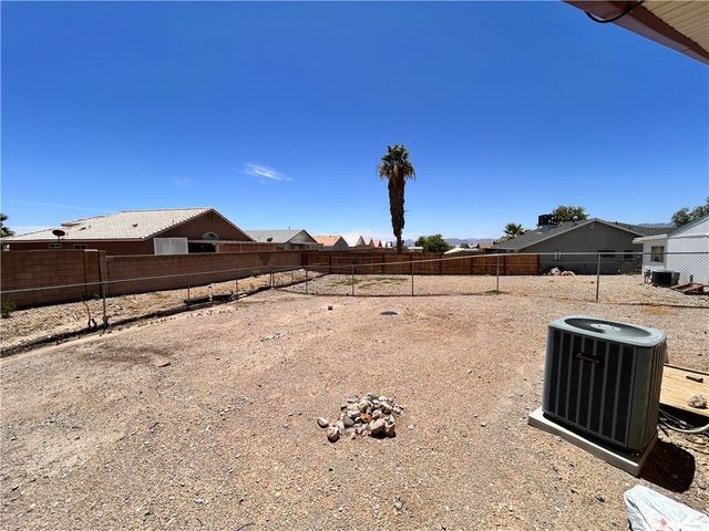 4818 S Baronsgate Way, Fort Mohave, AZ 86426