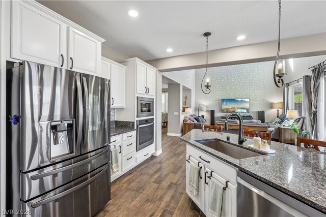 9490 Wild Valley Avenue, Las Vegas, NV 89148