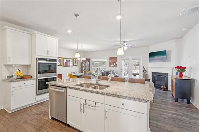 7409 Jennadee Drive, Fairburn, GA 30213