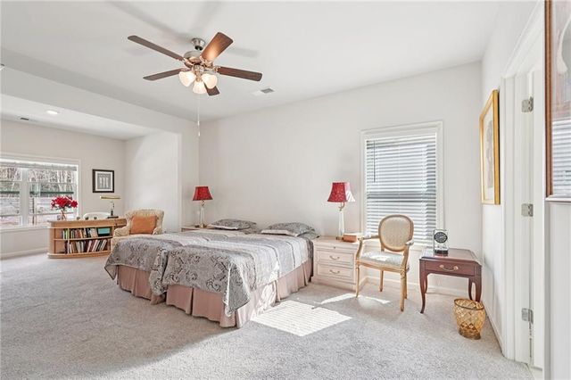 7409 Jennadee Drive, Fairburn, GA 30213