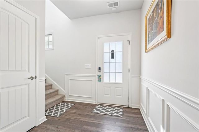 7409 Jennadee Drive, Fairburn, GA 30213