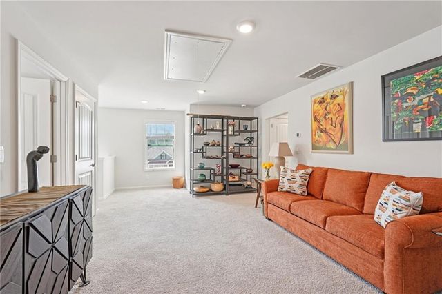 7409 Jennadee Drive, Fairburn, GA 30213