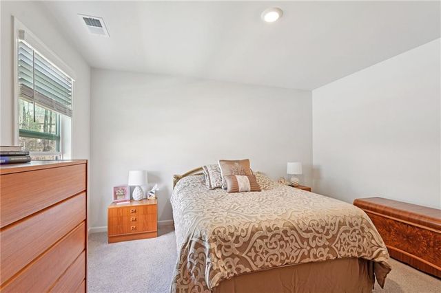 7409 Jennadee Drive, Fairburn, GA 30213