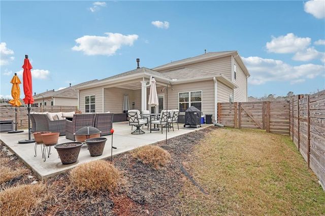 7409 Jennadee Drive, Fairburn, GA 30213