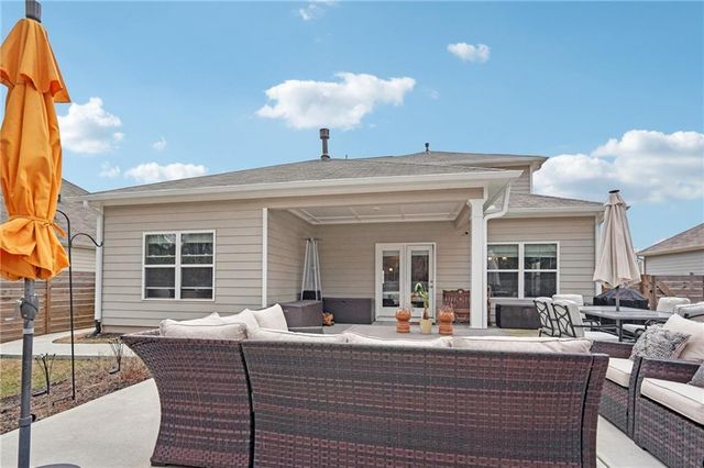 7409 Jennadee Drive, Fairburn, GA 30213