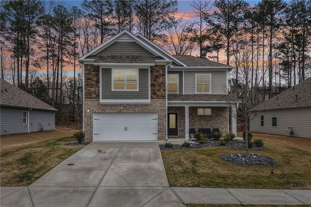 7409 Jennadee Drive, Fairburn, GA 30213