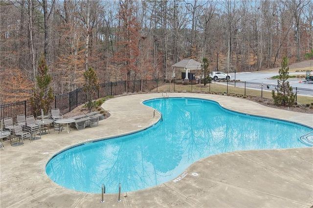 7409 Jennadee Drive, Fairburn, GA 30213