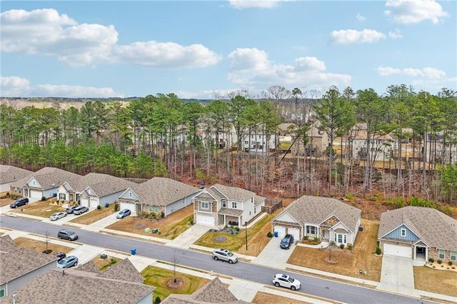 7409 Jennadee Drive, Fairburn, GA 30213