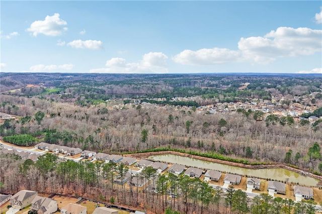 7409 Jennadee Drive, Fairburn, GA 30213