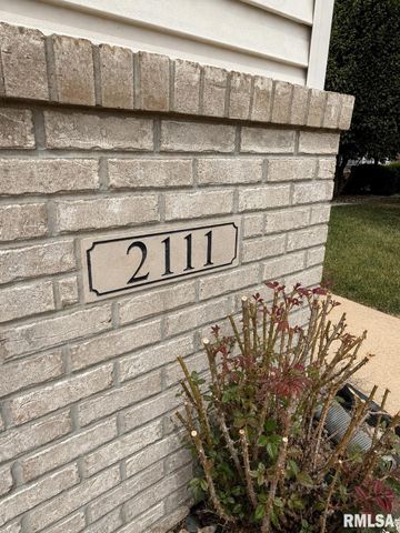 2111 W JUBILEE Lane, Dunlap, IL 61525