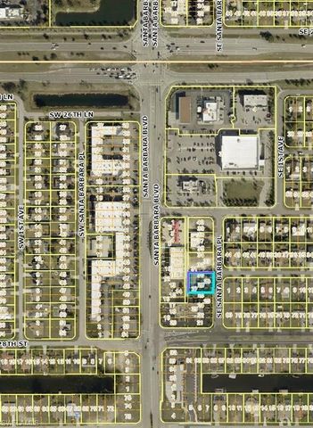 2722 SE Santa Barbara PL, Cape Coral, FL 33904