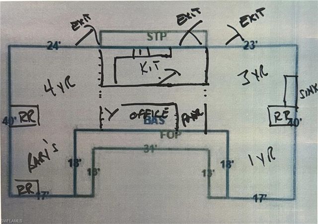 2722 SE Santa Barbara PL, Cape Coral, FL 33904