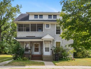 329-331 W Mason Street, Jackson, MI 49203