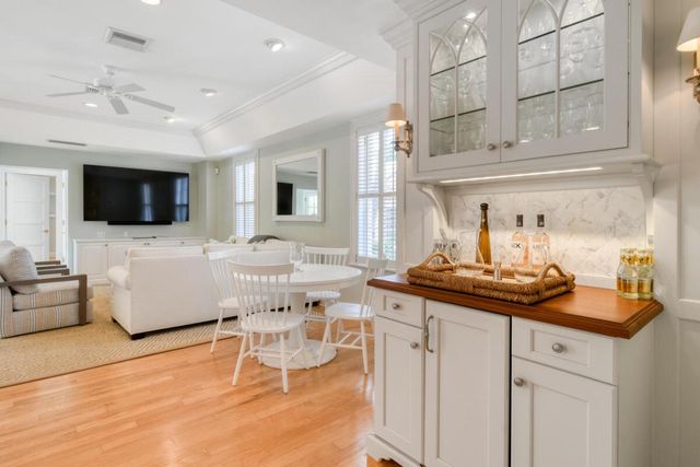 485 S Beach Road, Jupiter Island, FL 33455