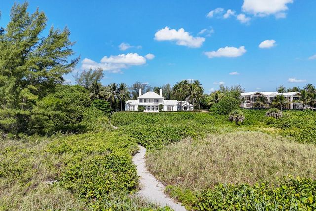 485 S Beach Road, Jupiter Island, FL 33455