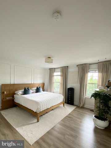 70 PLATT PL, Feasterville Trevose, PA 19053