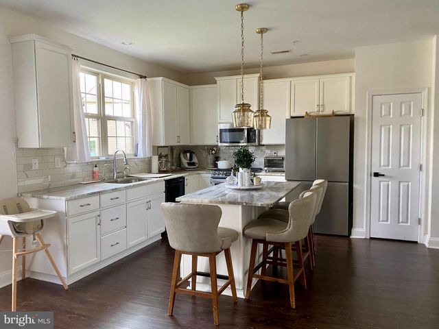 70 PLATT PL, Feasterville Trevose, PA 19053