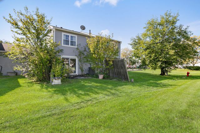 2024 Countryside Lane, Round Lake Beach, IL 60073