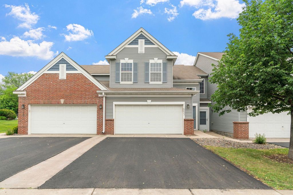 5423 Elm Grove Avenue, New Hope, MN 55428