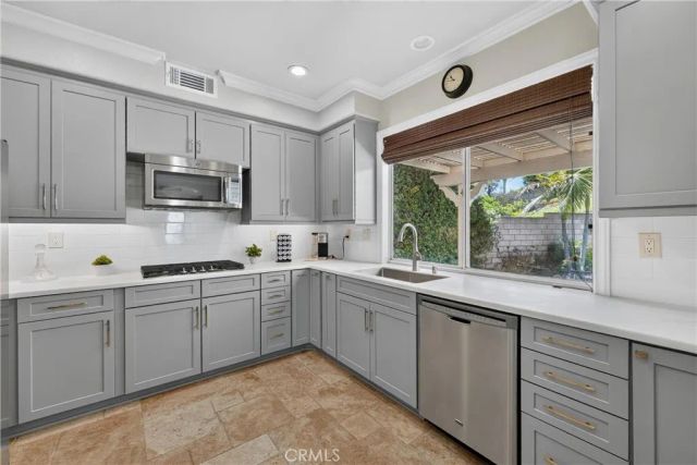 6119 Park Crest, Chino Hills, CA 91709