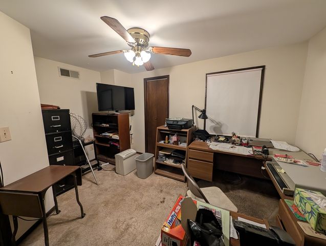 9319 N Knight Avenue, Des Plaines, IL 60016