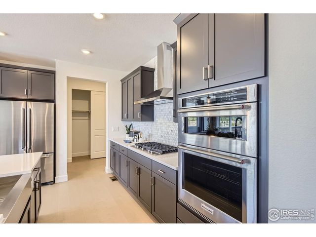 322 Rustic Barn Ln, Berthoud, CO 80513