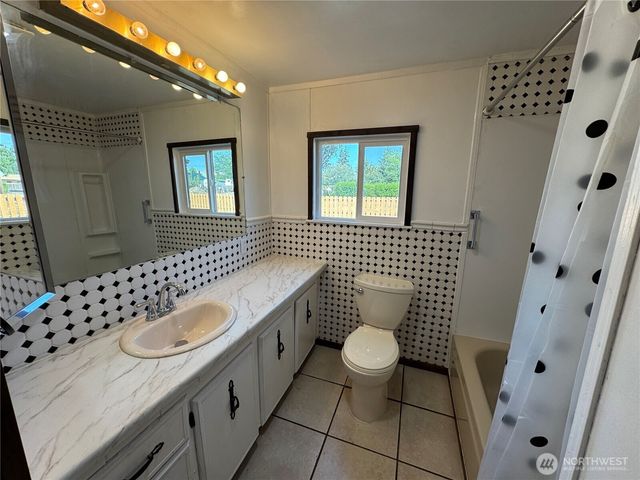 304 W Clay Street, Dayton, WA 99328