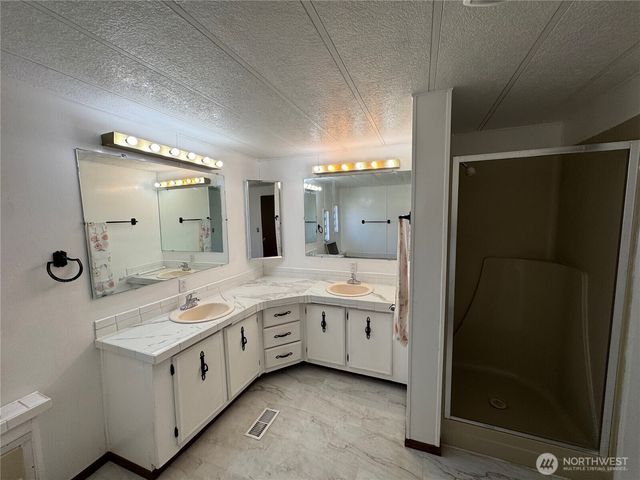 304 W Clay Street, Dayton, WA 99328