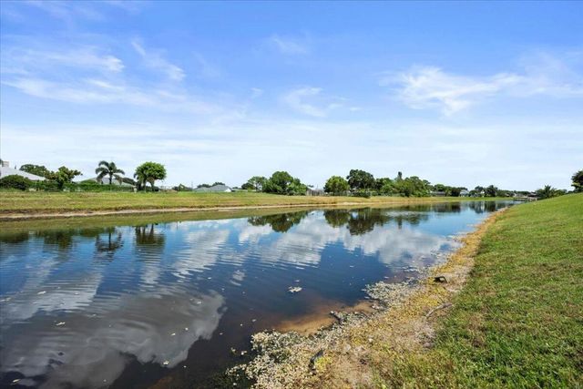 230 SW Ridgecrest Drive, Port St. Lucie, Port St Lucie, FL 34953