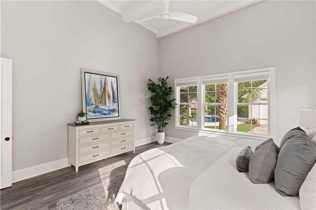 420 Yacht Club Lane, St Simons Island, GA 31522