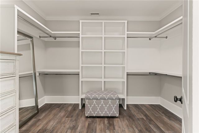 420 Yacht Club Lane, St Simons Island, GA 31522