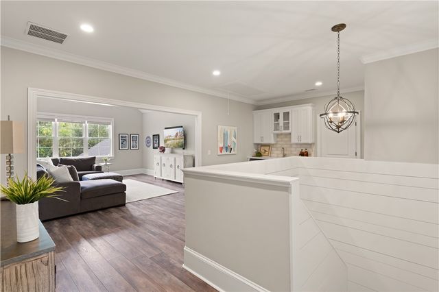 420 Yacht Club Lane, St Simons Island, GA 31522