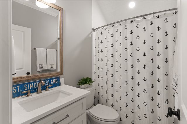 420 Yacht Club Lane, St Simons Island, GA 31522