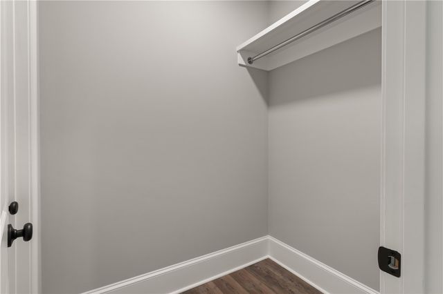 420 Yacht Club Lane, St Simons Island, GA 31522